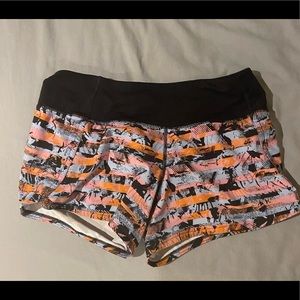 2.5 inch LULULEMON Retro Pattern Speed Up Shorts